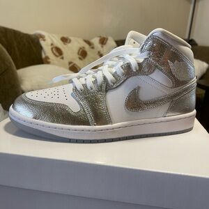 WOMENS AIR JORDAN 1s, BRAND NEW